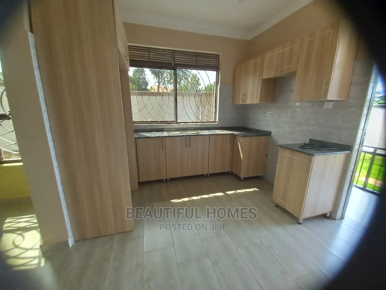 Furnished 3bdrm Bungalow in Kira for Sale