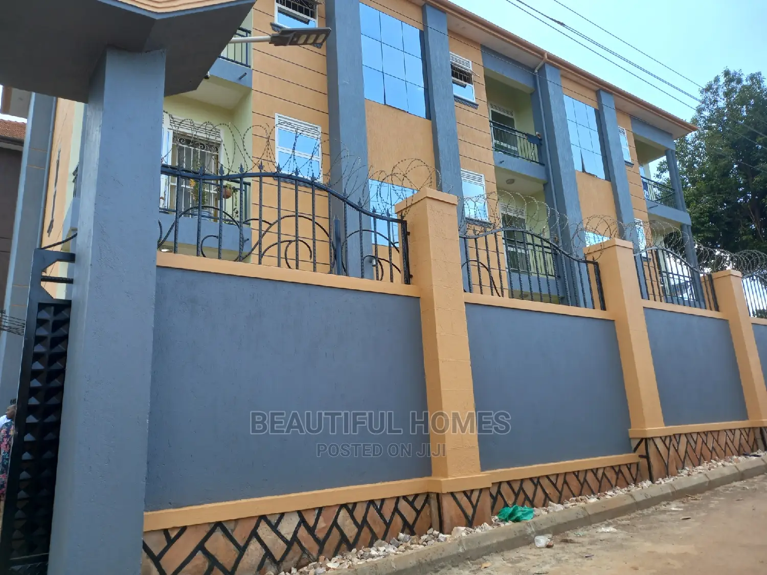 Furnished 2bdrm Apartment in Najjera, Central Division for Sale