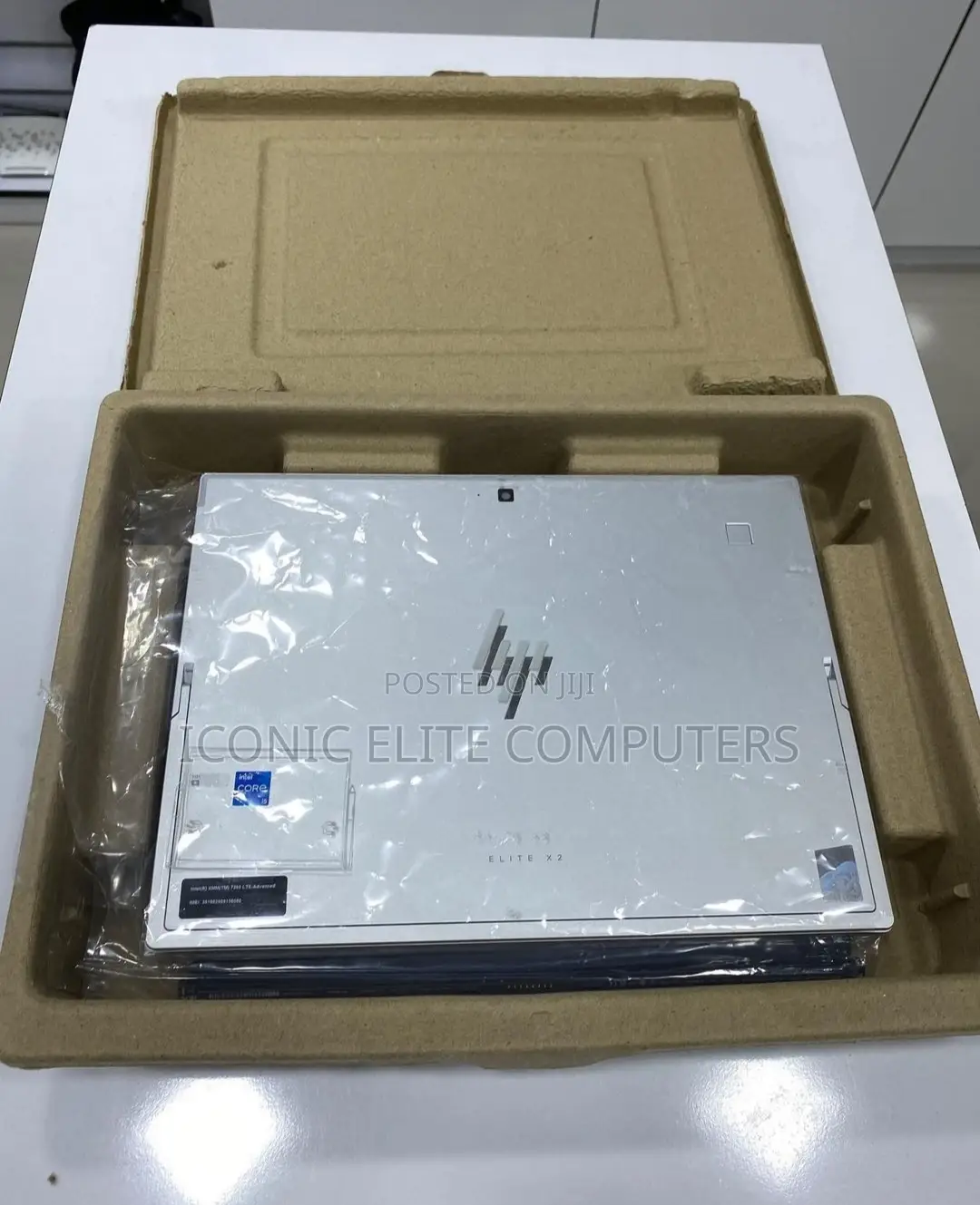 New Laptop HP Elite X2 G8 8GB Intel Core i5 SSD 512GB