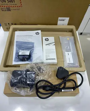 New Laptop HP Elite X2 G8 8GB Intel Core i5 SSD 512GB