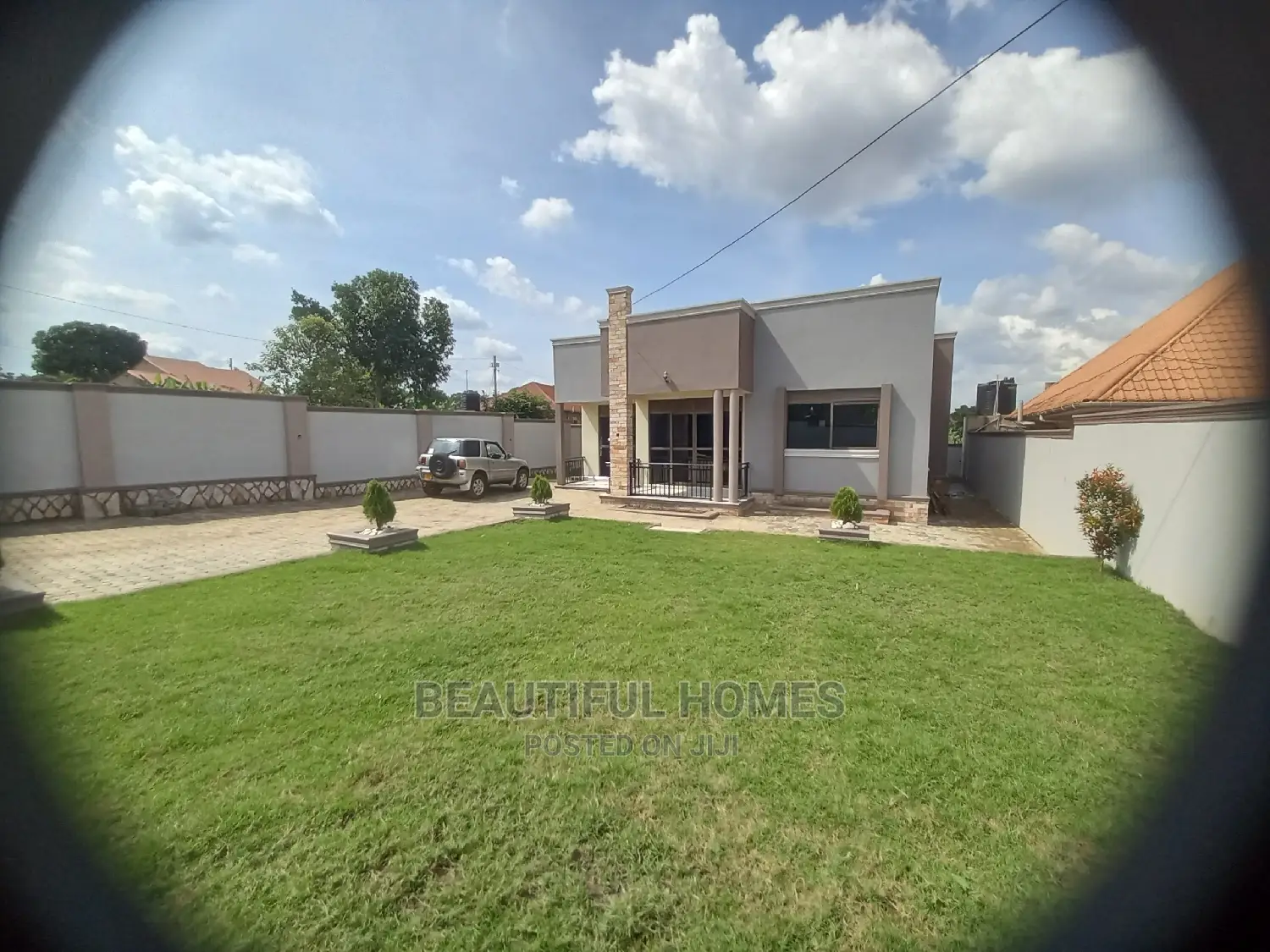 Furnished 4bdrm Bungalow in Kira for Sale
