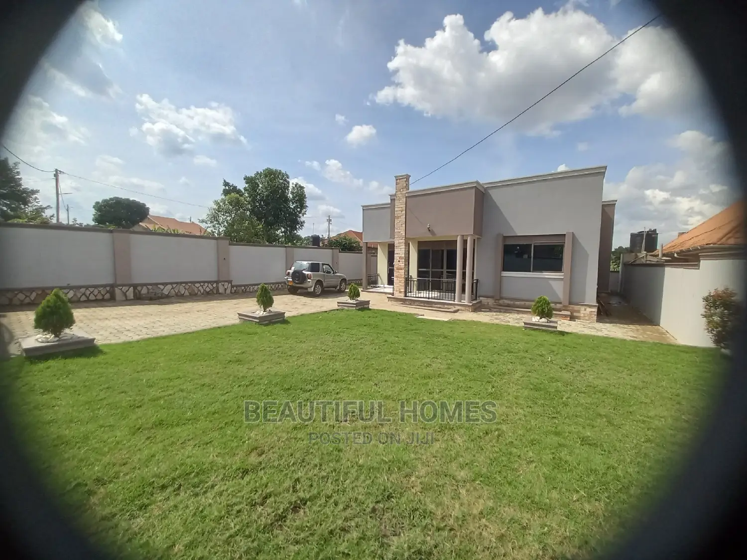 Furnished 4bdrm Bungalow in Kira for Sale