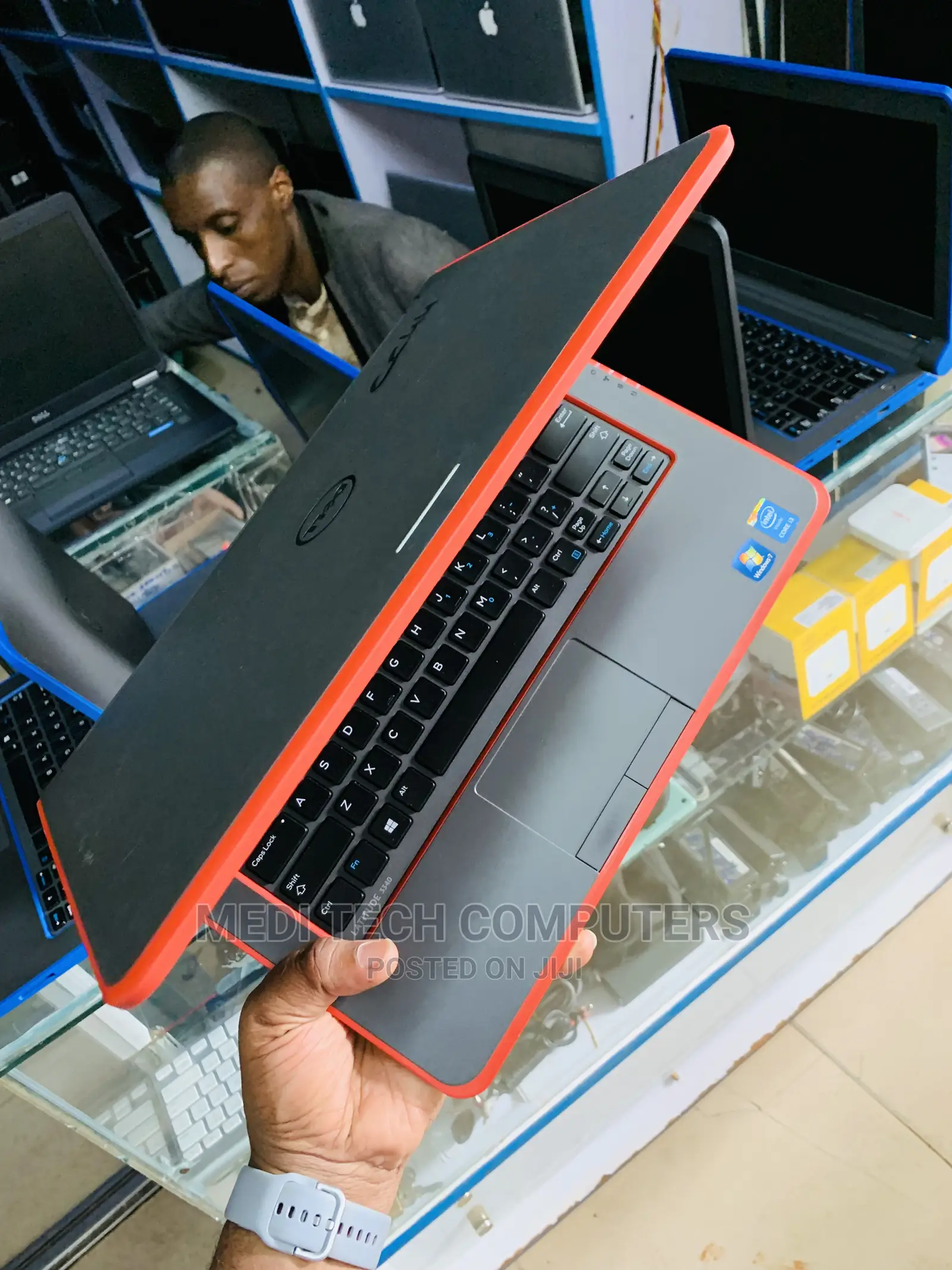 Laptop Dell Latitude 13 3340 4GB Intel Core I5 HDD 500GB
