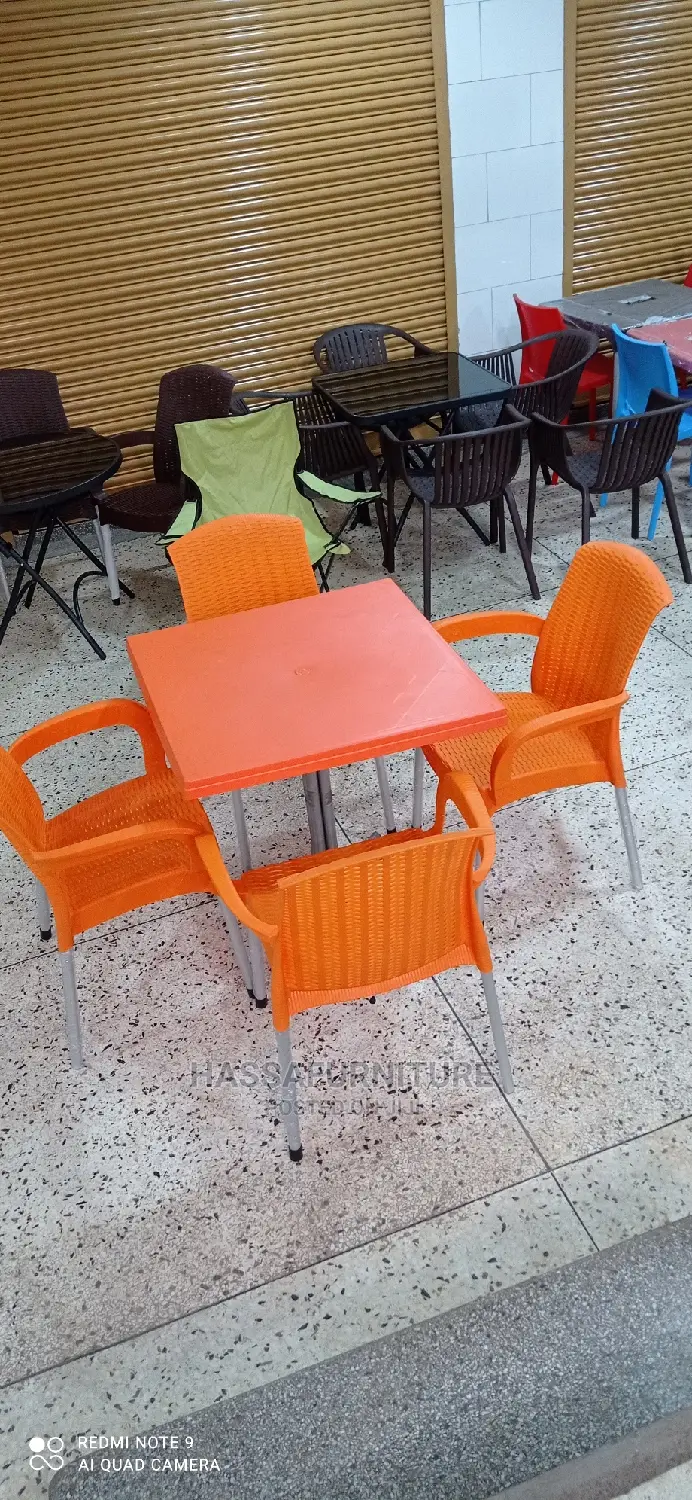 4seaters Orange Plastic Set