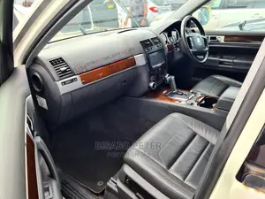 Volkswagen Touareg 2008 White