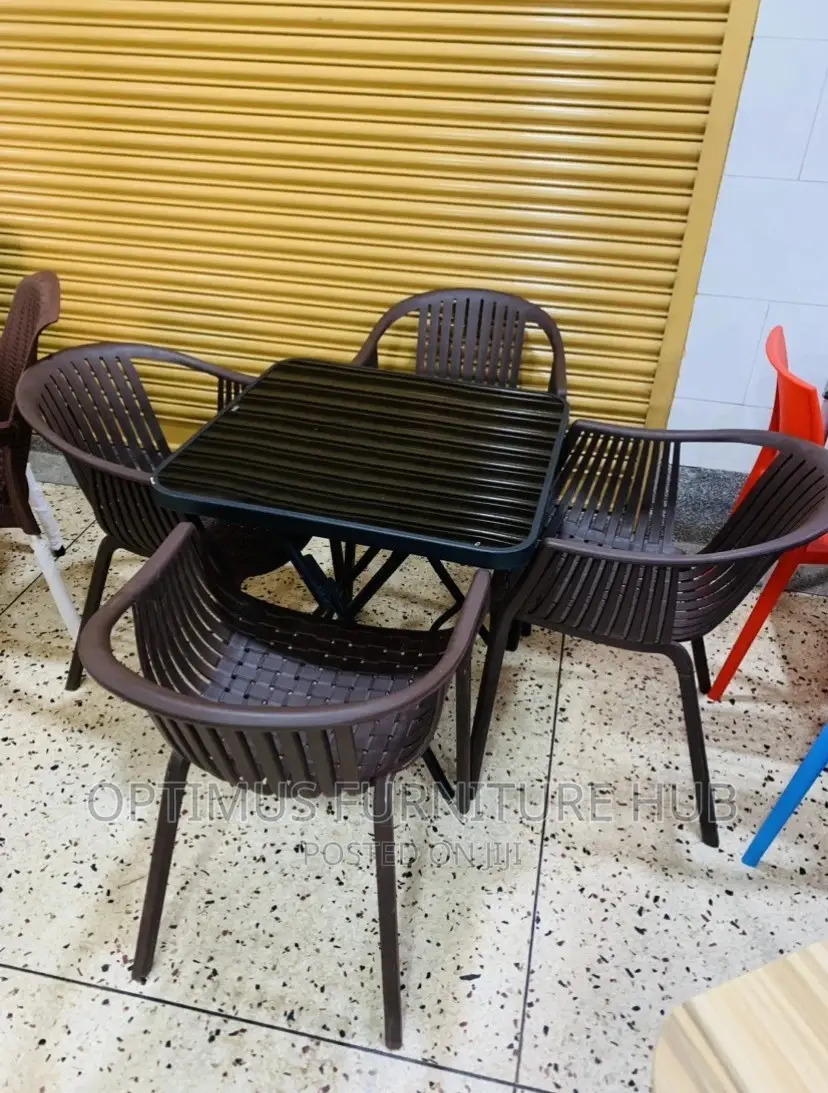 Four Seater Glass Set