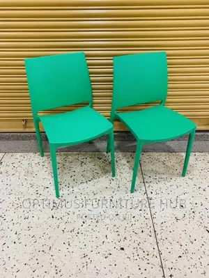 Nice Plastic Chair (Forest Green)