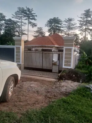 Furnished 3bdrm Bungalow in Makindye for Sale