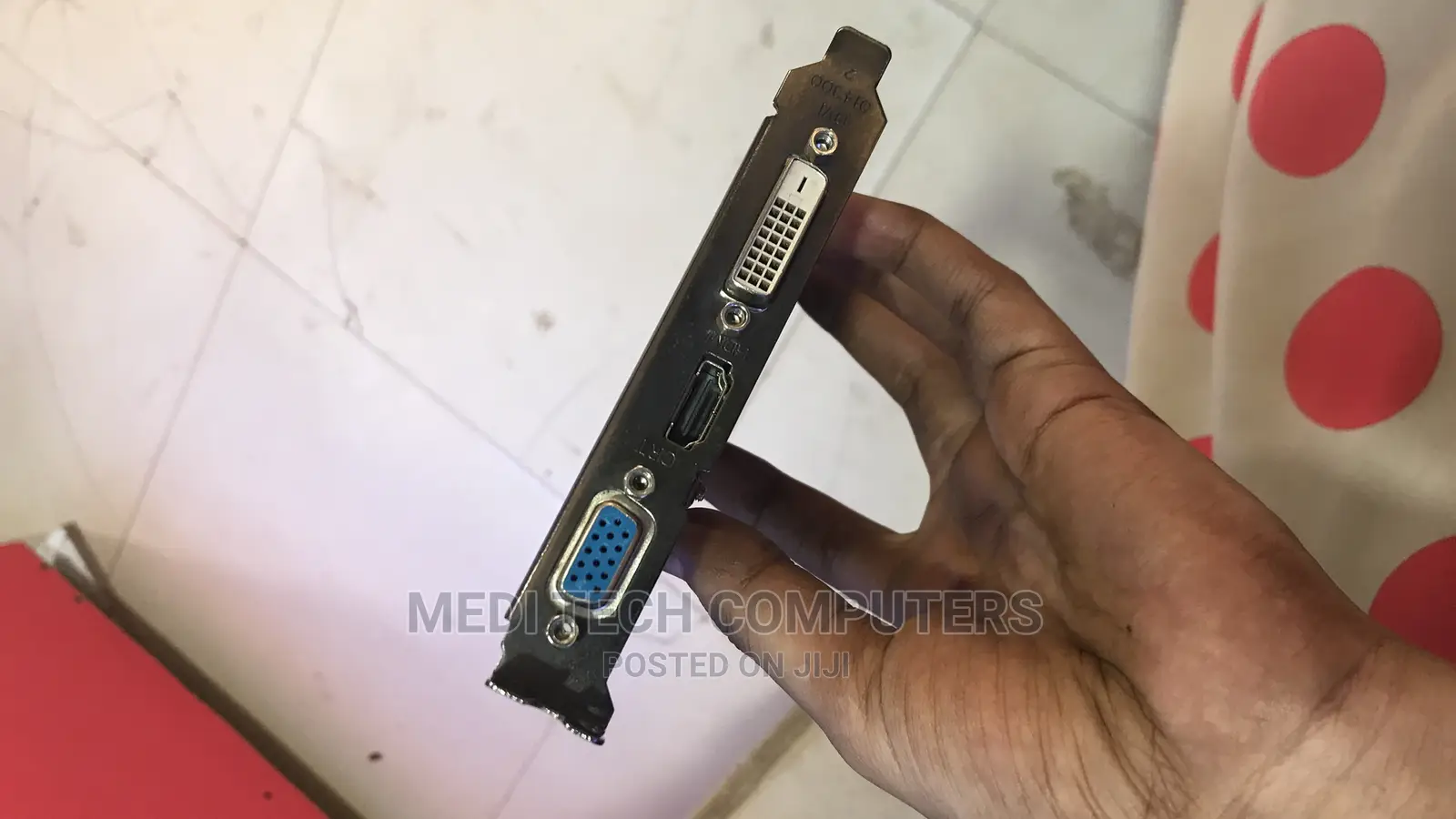 Pci-E Hdmi/Dvi/Vga Card