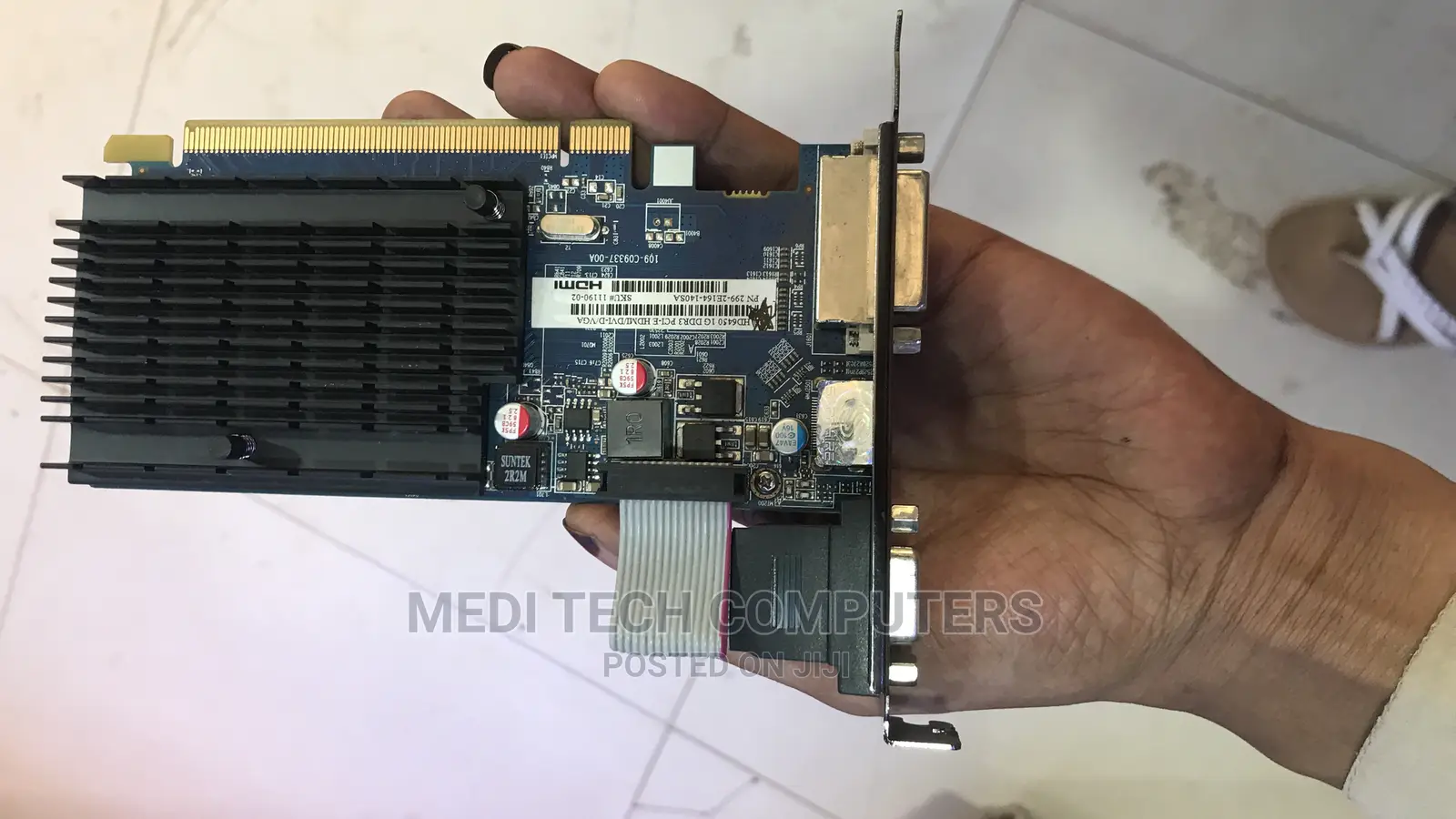 Pci-E Hdmi/Dvi/Vga Card