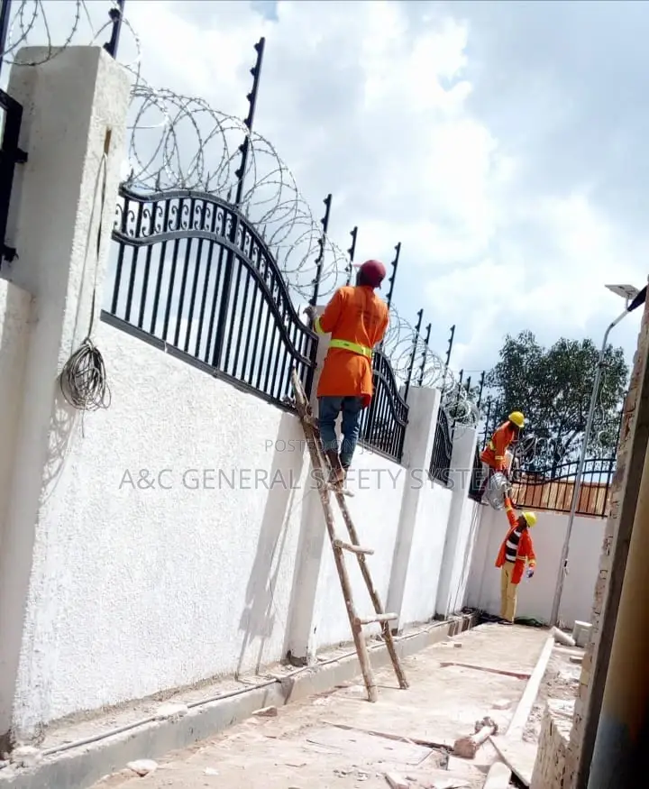 Electric Wire Fencing and Razor Wire Hard Stainless Steel