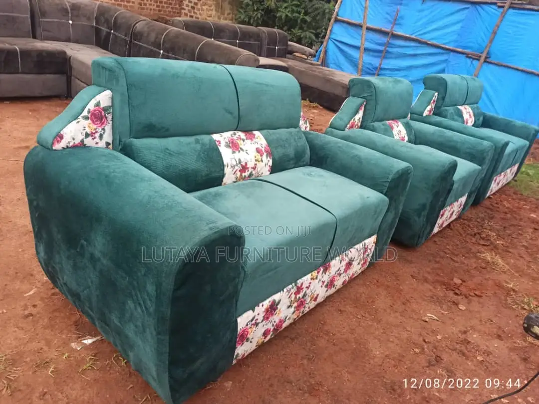 Sofas for Sale in Good Materials and Price