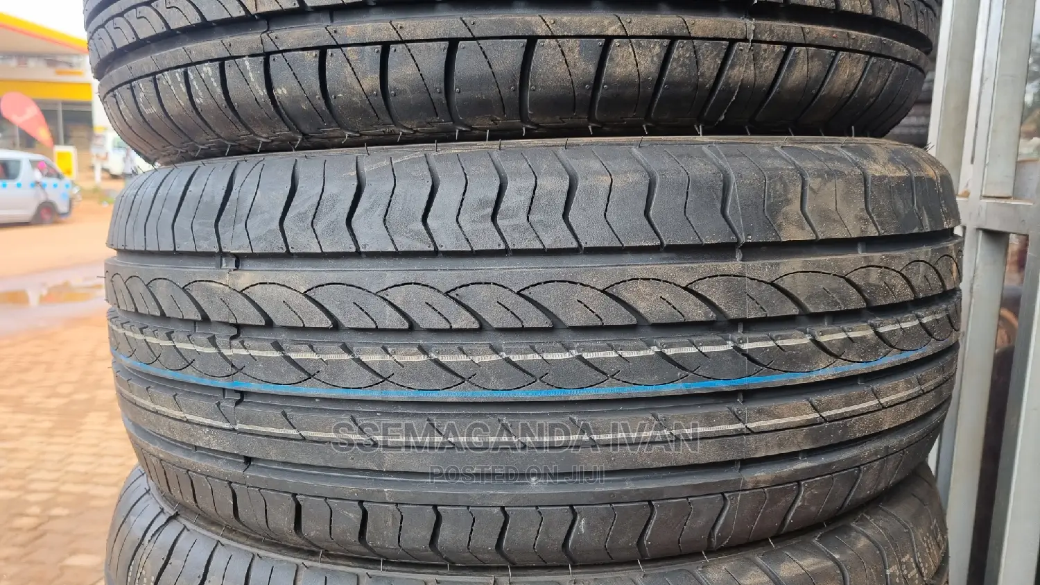 225/55r17 Grand Tourer