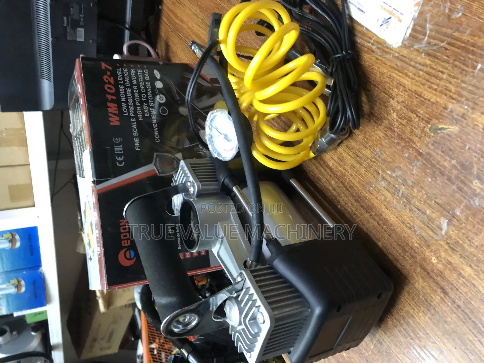 Tire Inflator (Portable Sprayer