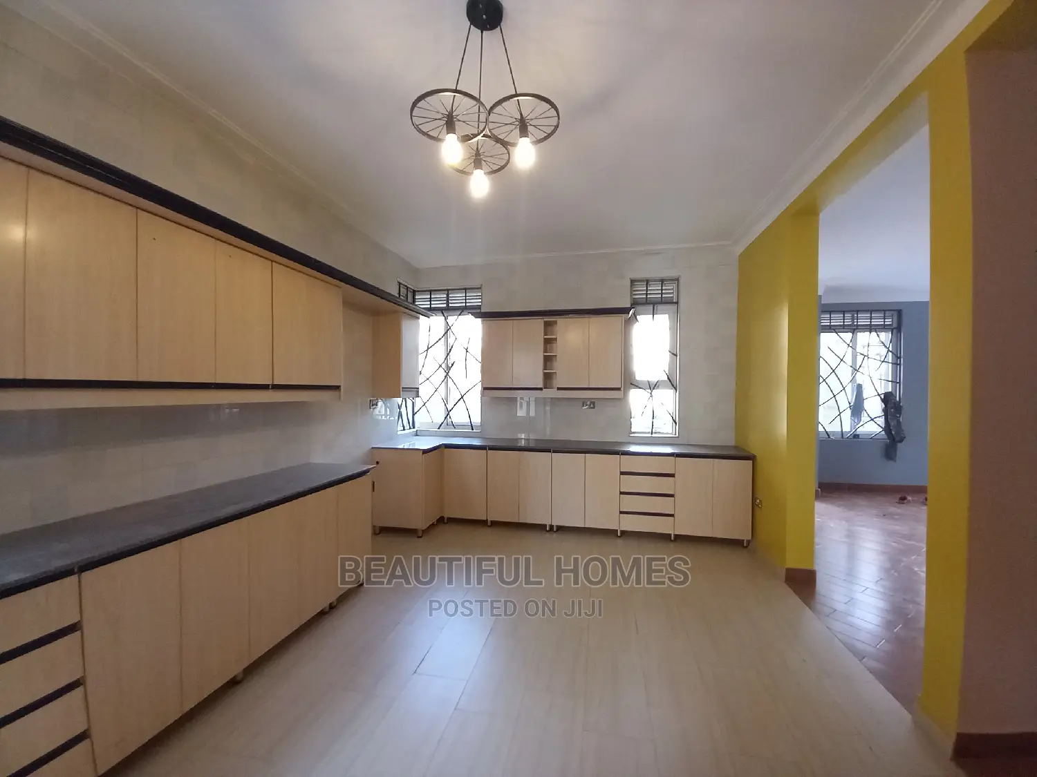 Furnished 6bdrm House in Kyanja Rich, Central Division for Sale