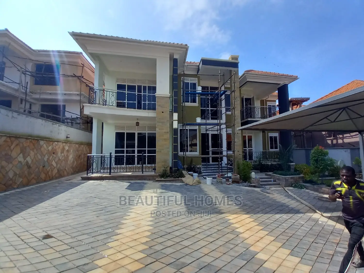 Furnished 6bdrm Mansion in Kyanja, Central Division for Sale
