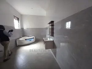 Furnished 6bdrm Mansion in Kyanja, Central Division for Sale