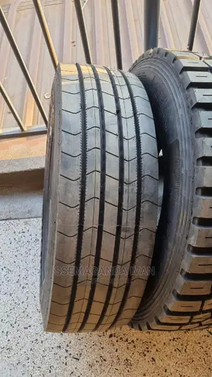 235/75r17.5 Highway
