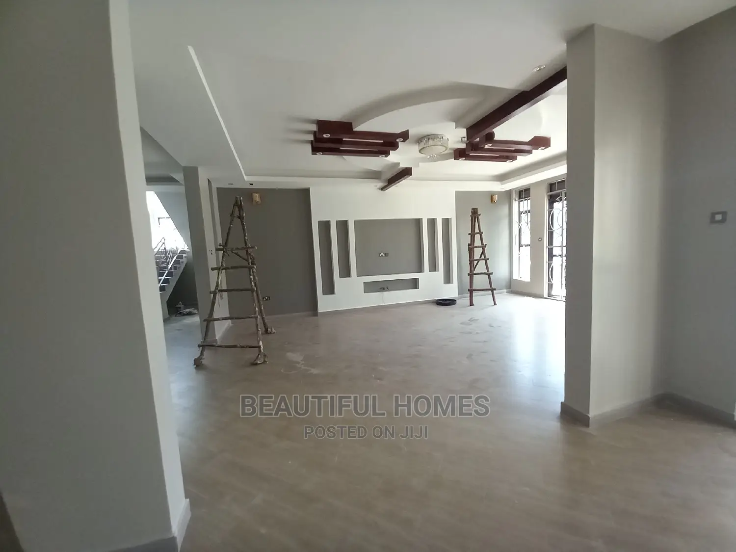 Furnished 6bdrm Mansion in Kyanja First Class, Nakawa for Sale