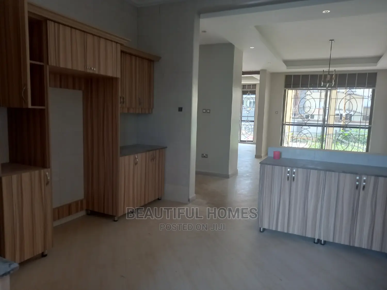 Furnished 6bdrm Mansion in Kyanja First Class, Nakawa for Sale