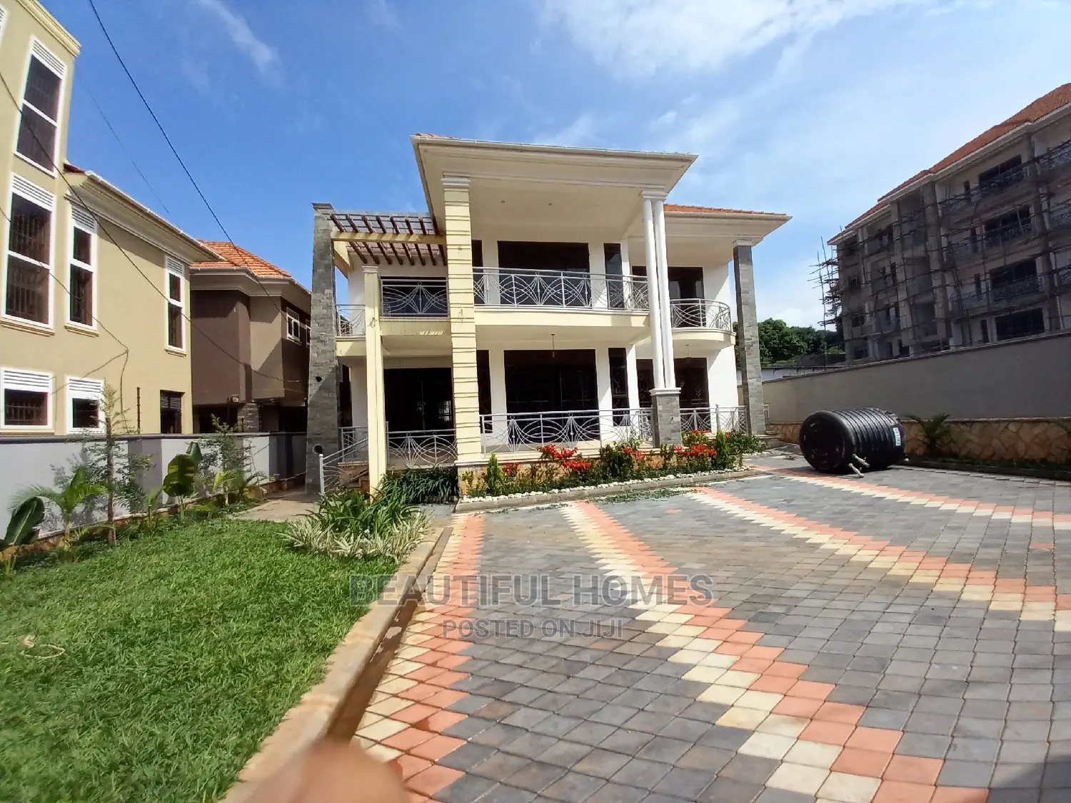 Furnished 6bdrm Mansion in Kyanja First Class, Nakawa for Sale
