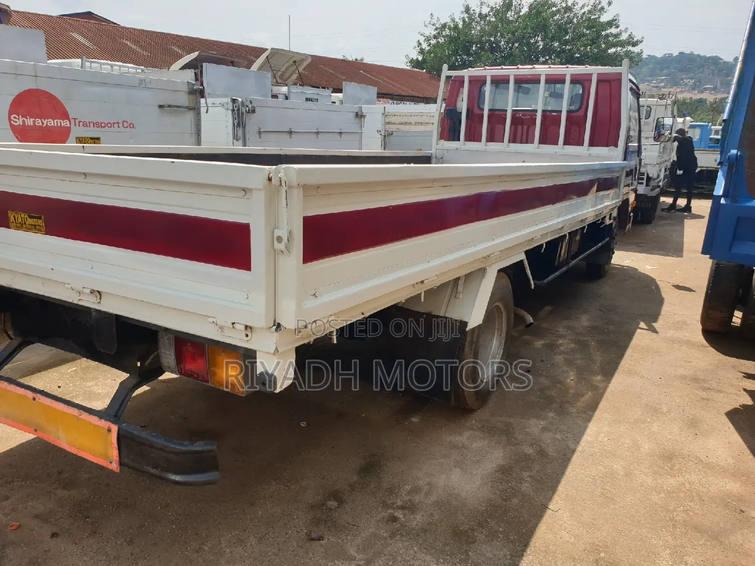 Mitsubishi Canter Truck 3.0 1984 Red