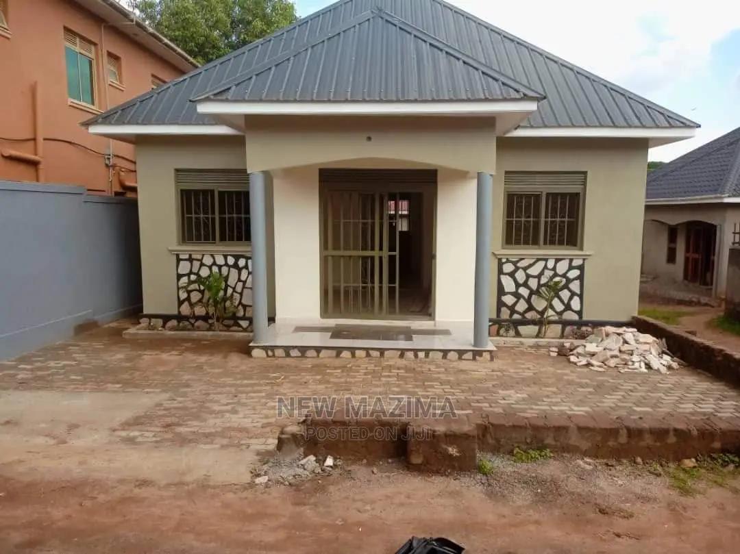 3bdrm House in Nansana, Central Division for Sale