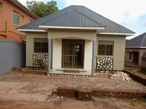 3bdrm House in Nansana, Central Division for Sale