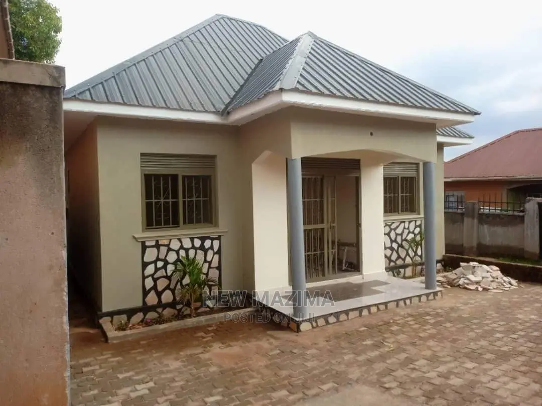 3bdrm House in Nansana, Central Division for Sale