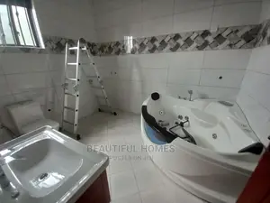 Furnished 5bdrm Mansion in Najjera, Central Division for Sale