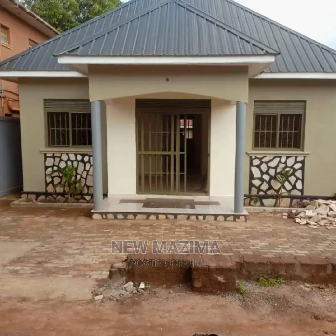 3bdrm House in Nansana, Central Division for Sale