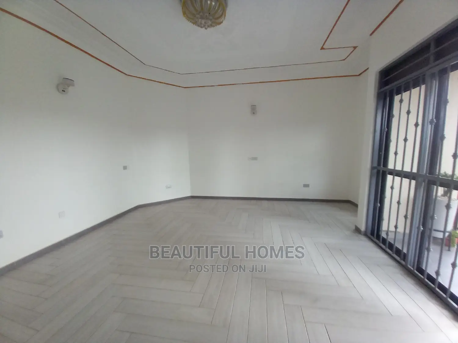 Furnished 5bdrm Mansion in Najjera, Central Division for Sale