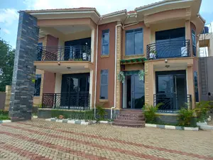 Furnished 5bdrm Mansion in Najjera, Central Division for Sale
