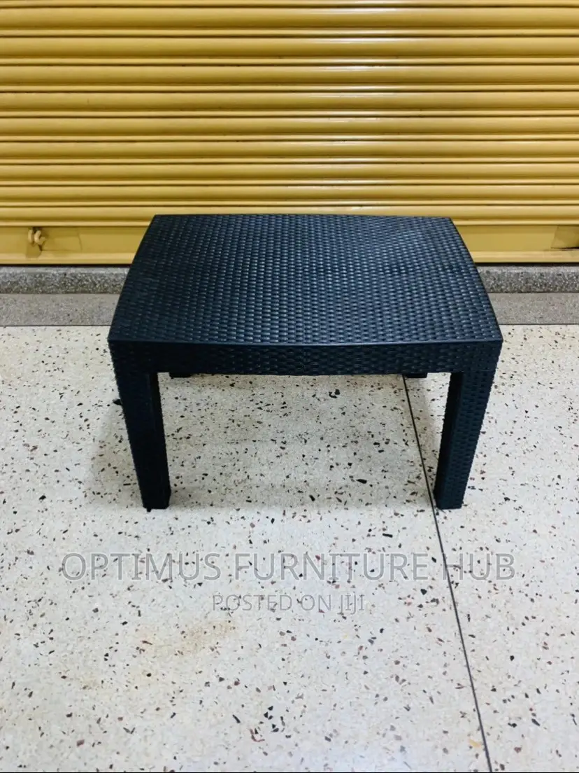 Plastic Table (Black)