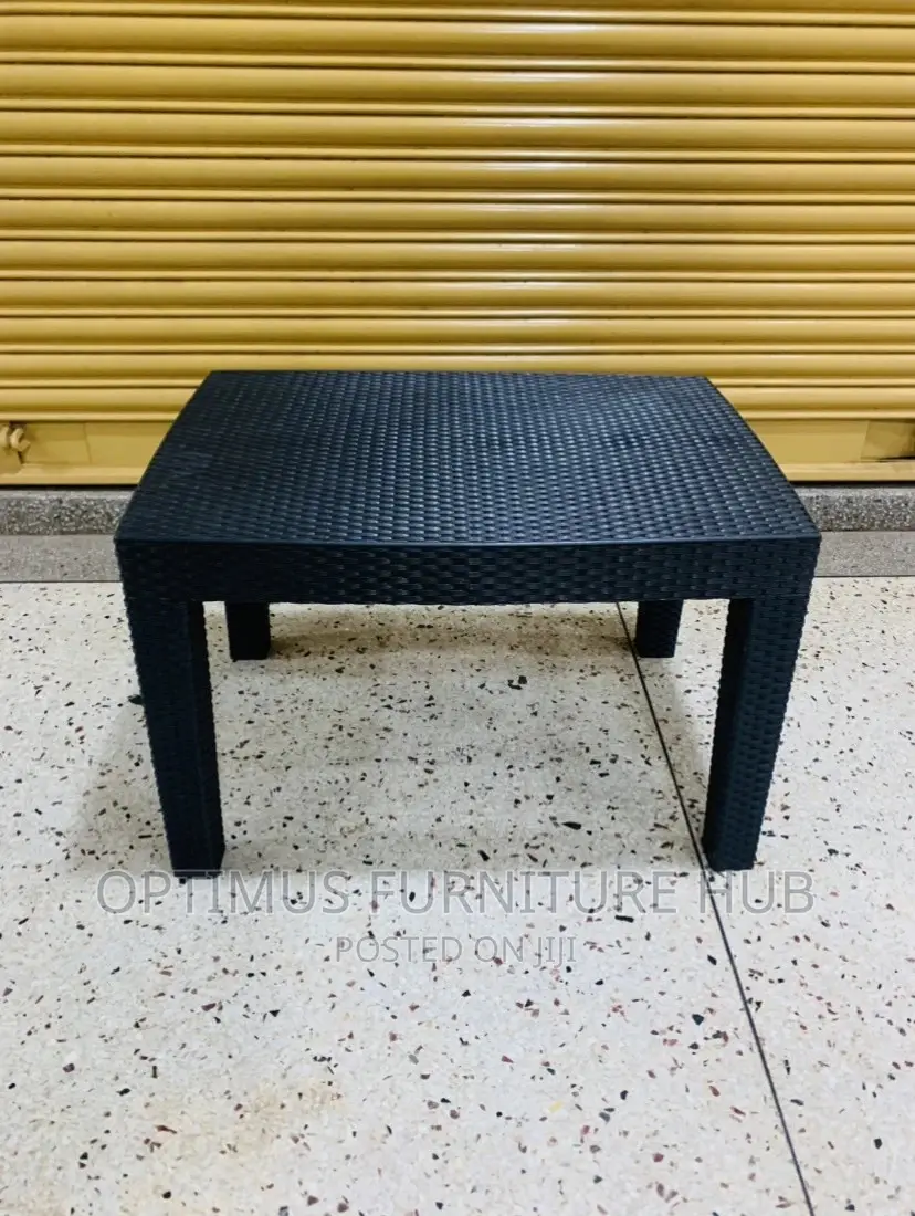 Plastic Table (Black)