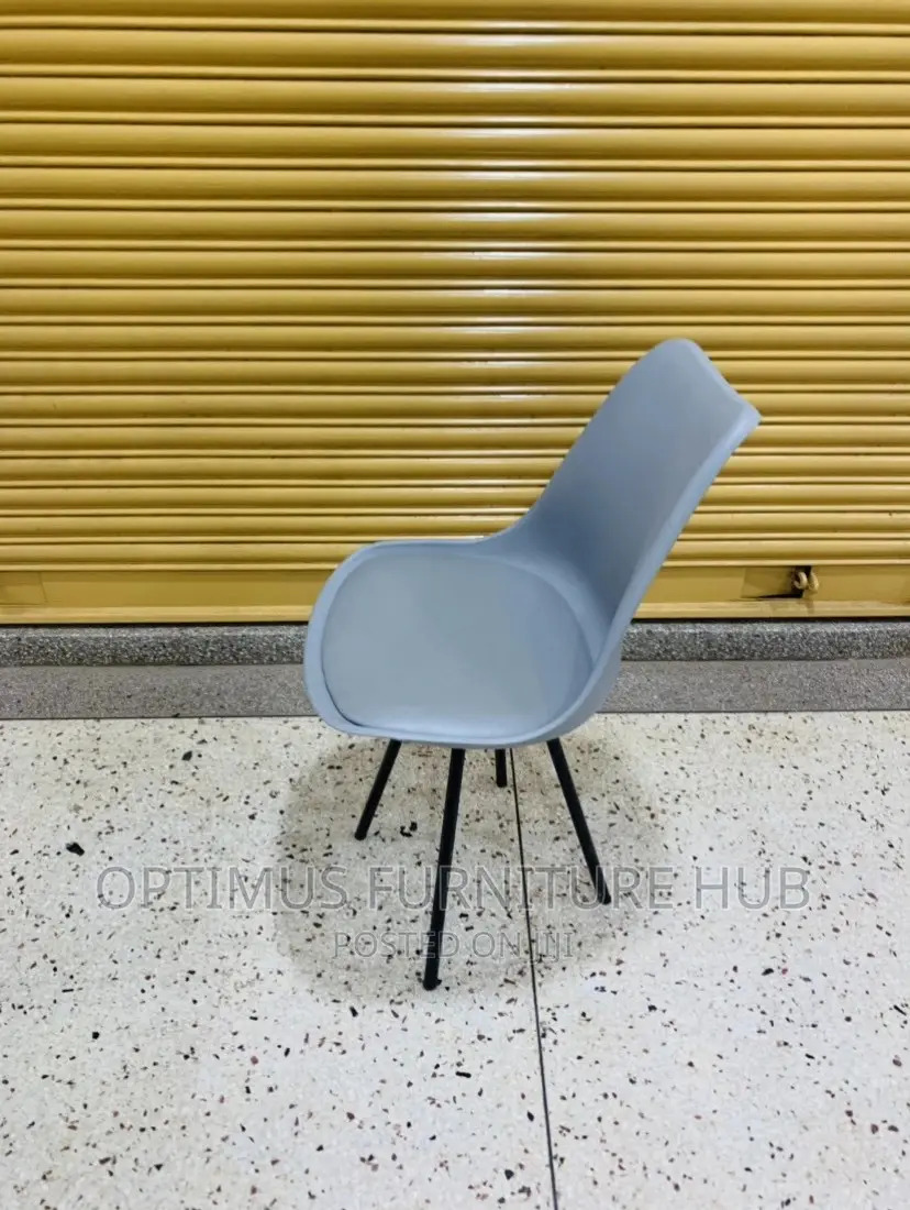 Imported Cushioned Chair