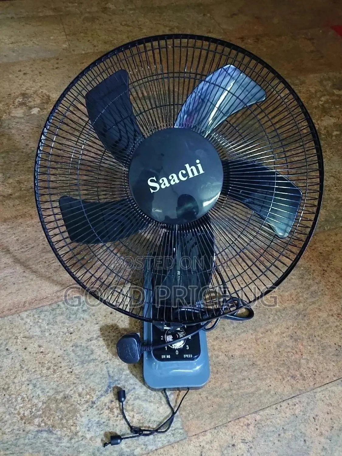 16 Inches Saachi Wall Fan