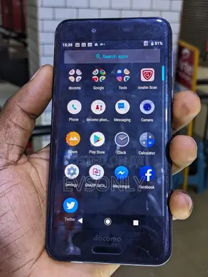 Sharp Aquos Sense SHV40 32GB Black