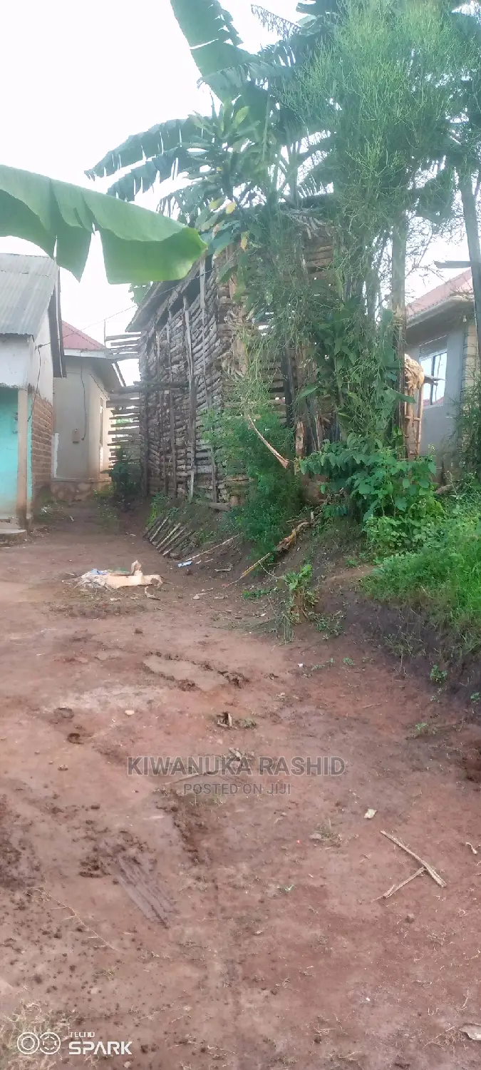 Furnished 2bdrm House in Kawoko, Wakiso / Wakiso for Sale