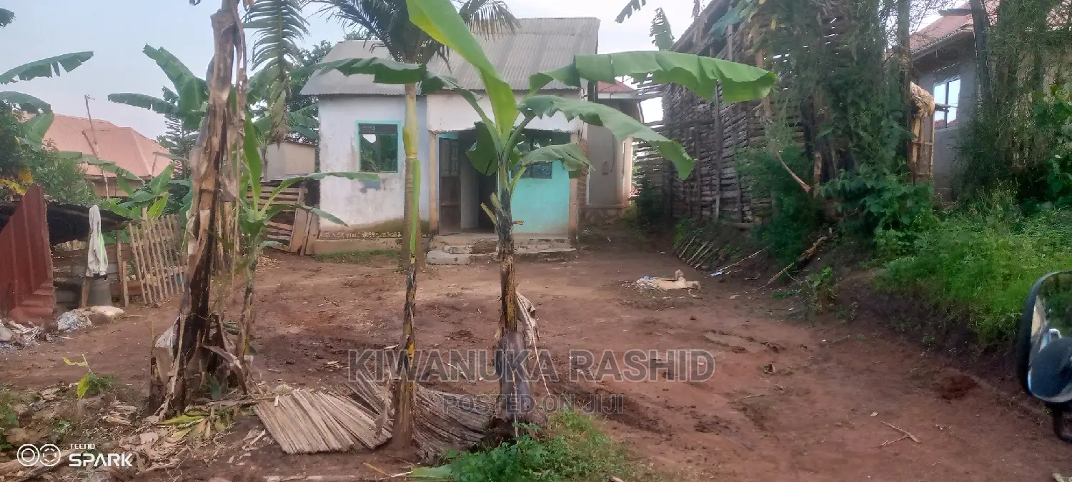 Furnished 2bdrm House in Kawoko, Wakiso / Wakiso for Sale