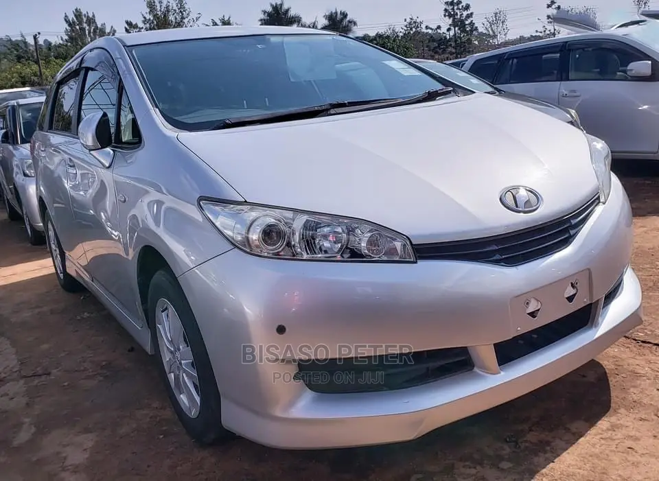 Toyota Wish 2009 Silver