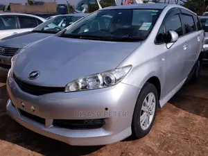 Toyota Wish 2009 Silver