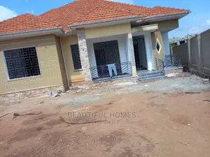 Furnished 4bdrm Bungalow in Kira All Tarmack for Sale