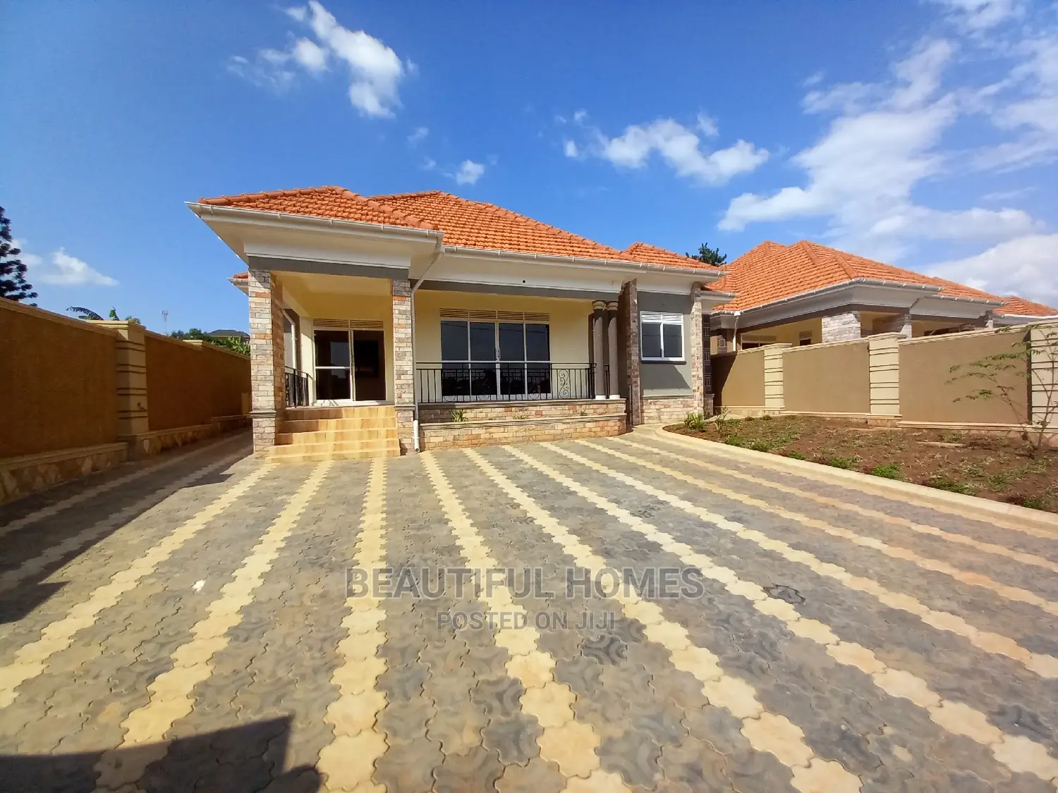 Furnished 4bdrm House in Kira Mamerito for Sale