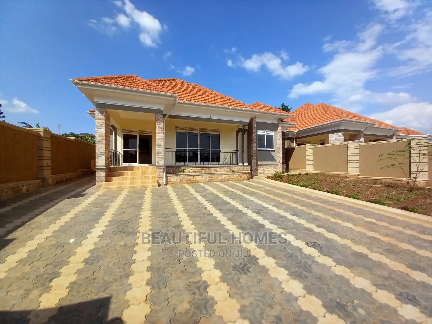 Furnished 4bdrm House in Kira Mamerito for Sale