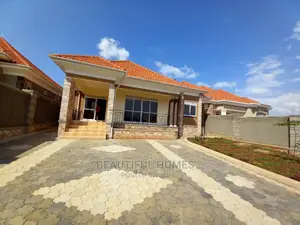 Furnished 4bdrm House in Kira Corporate for Sale