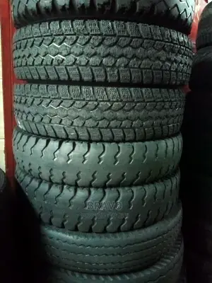 700-15 for Isuzu