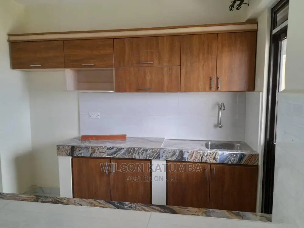 Kitchen in Central Division Building & Trade Services