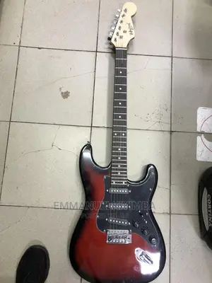 Photo - Solo Electric Guiter