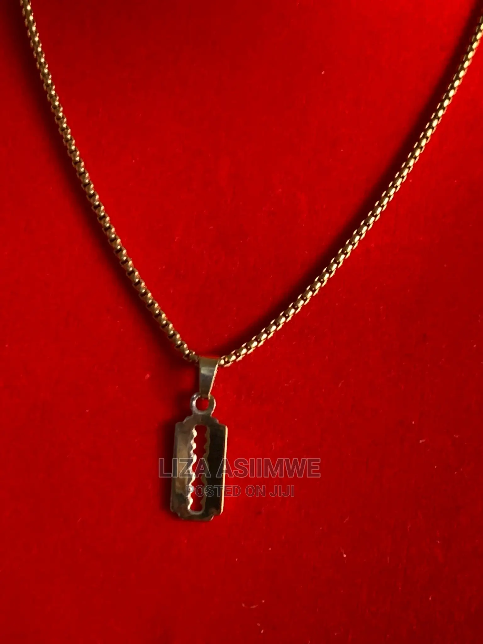 Men’S Simple Necklaces Available